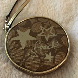 Coach round coin purse wristlet ⭐️